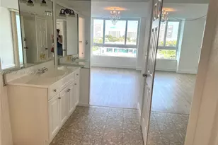 9501 E Bay Harbor Dr, Bay Harbor Islands, FL 33154 - Photo 15