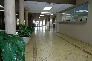 1251 NE 108th St, Miami, FL 33161 - Photo 21