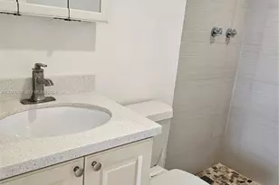 1251 NE 108th St, Miami, FL 33161 - Photo 9