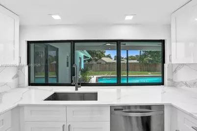 8775 SW 1st Pl, Coral Springs, FL 33071 - Photo 17