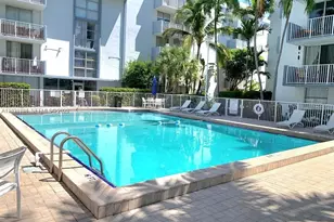 1801 S Treasure Dr, North Bay Village, FL 33141 - Photo 21