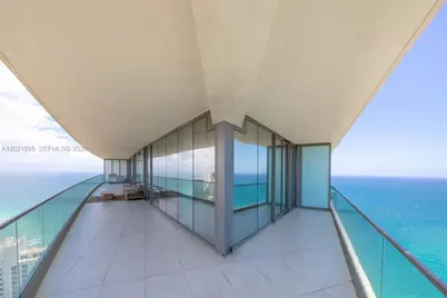 18975 Collins Ave #5205, Sunny Isles Beach, FL 33160 - Photo 39
