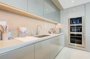 18975 Collins Ave, Sunny Isles Beach, FL 33160 - Photo 23