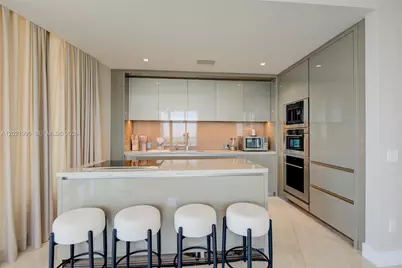 18975 Collins Ave #5205, Sunny Isles Beach, FL 33160 - Photo 21