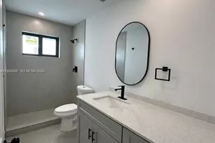 4901 Washington St, Hollywood, FL 33021 - Photo 9