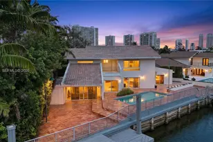 3226 NE 168th St, North Miami Beach, FL 33160 - Photo 1