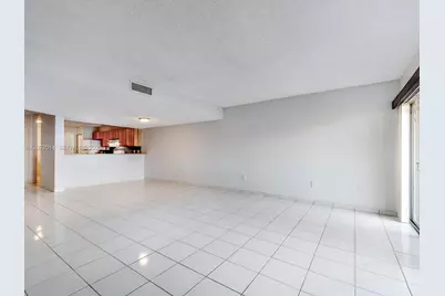 1351 NW 124th Ave #1351, Pembroke Pines, FL 33026 - Photo 7