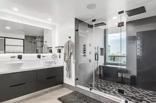 5875 Collins Ave, Miami Beach, FL 33140 - Photo 13