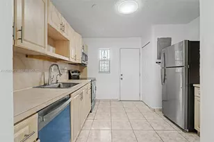 1950 W 54th St, Hialeah, FL 33012 - Photo 15
