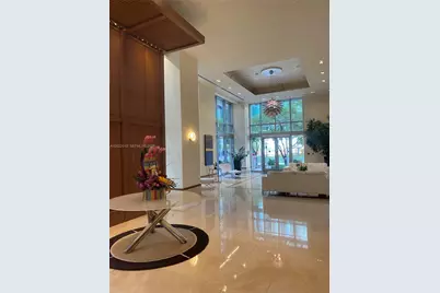 1060 Brickell Ave #2309, Miami, FL 33131 - Photo 9