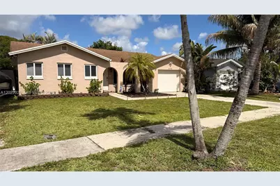 22743 SW 56th Ave, Boca Raton, FL 33433 - Photo 1