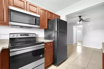 400 NW 65th Ave #213, Margate, FL 33063 - Photo 23