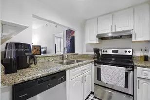 540 Brickell Key Dr, Miami, FL 33131 - Photo 7