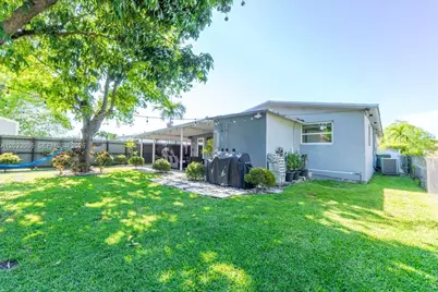 120 W 50th St, Hialeah, FL 33012 - Photo 3