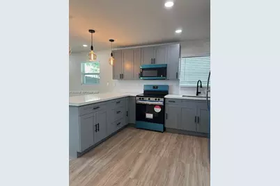 615 NW 90th St #617A, El Portal, FL 33150 - Photo 3