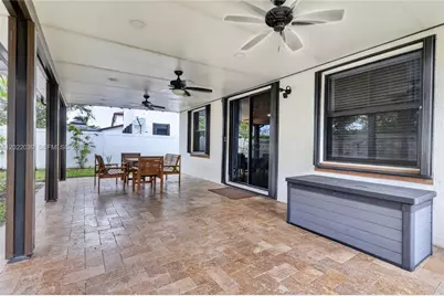 10400 W 35 Way, Hialeah, FL 33018 - Photo 33