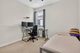 10400 W 35th Way, Hialeah, FL 33018 - Photo 27