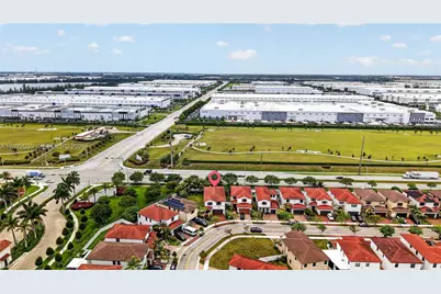 10400 W 35 Way, Hialeah, FL 33018 - Photo 5