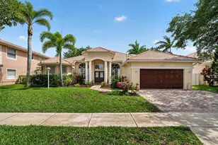 13775 NW 20th St, Pembroke Pines, FL 33028 - Photo 1