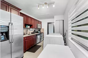 1752 NW 108th St, Miami, FL 33167 - Photo 11