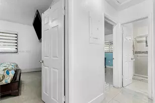 1752 NW 108th St, Miami, FL 33167 - Photo 23