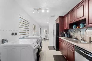 1752 NW 108th St, Miami, FL 33167 - Photo 13