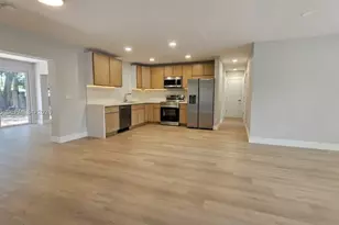 6841 SW 1st Ct, Pembroke Pines, FL 33023 - Photo 3