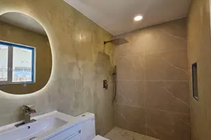 6841 SW 1st Ct, Pembroke Pines, FL 33023 - Photo 9