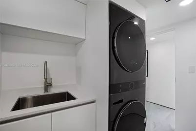 9 Island Ave #T2, Miami Beach, FL 33139 - Photo 23