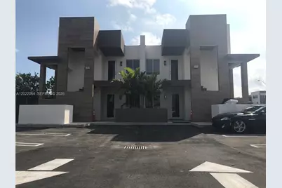810 E 32nd St #810, Hialeah, FL 33013 - Photo 1