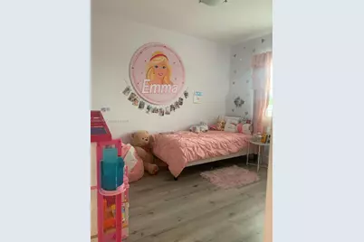 810 E 32nd St #810, Hialeah, FL 33013 - Photo 13