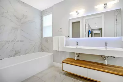 3657 SW 26th St, Miami, FL 33133 - Photo 7