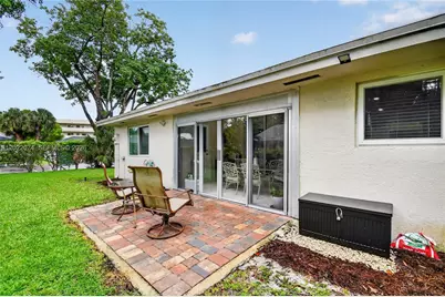 6989 Clover Ct, Lake Worth, FL 33467 - Photo 43