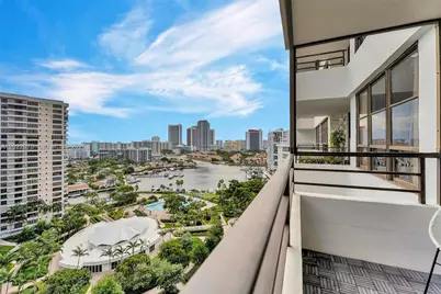 600 Three Islands Blvd #1615, Hallandale Beach, FL 33009 - Photo 35