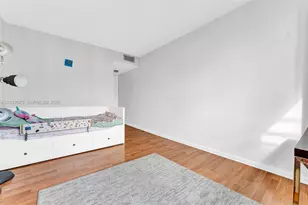 600 Three Islands Boulevard, Hallandale Beach, FL 33009 - Photo 21