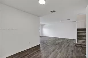 643 NE 191st Terrace, Miami, FL 33179 - Photo 9