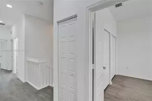 643 NE 191st Terrace, Miami, FL 33179 - Photo 27