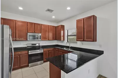 643 NE 191st Ter, Miami, FL 33179 - Photo 15