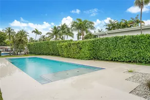 801 NE 76th St, Miami, FL 33138 - Photo 3