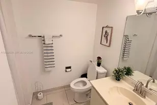 9443 Fontainebleau Blvd, Miami, FL 33172 - Photo 5