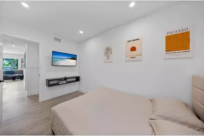 111 NW 53rd St, Miami, FL 33127 - Photo 21