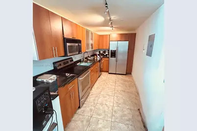 7501 E Treasure Dr #7R, North Bay Village, FL 33141 - Photo 11