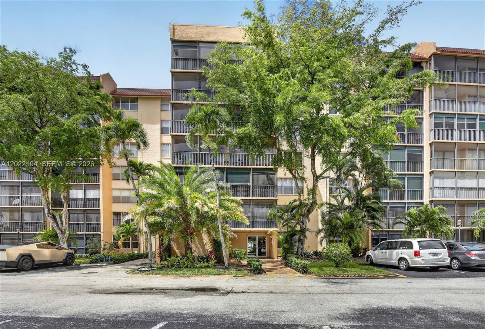 3771 Environ Blvd #355 main architectural view