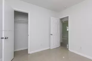 870 NE 182nd St, North Miami Beach, FL 33162 - Photo 37