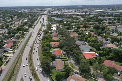 870 NE 182nd St, North Miami Beach, FL 33162 - Photo 53