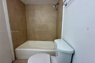 18101 NW 68th Ave, Hialeah, FL 33015 - Photo 9