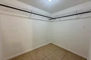 18101 NW 68th Ave, Hialeah, FL 33015 - Photo 11