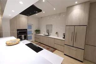 2338 SW 11th St, Miami, FL 33135 - Photo 9