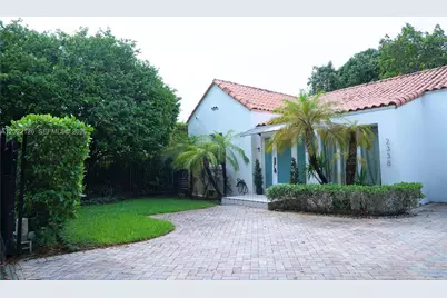 2338 SW 11th St #2338, Miami, FL 33135 - Photo 1