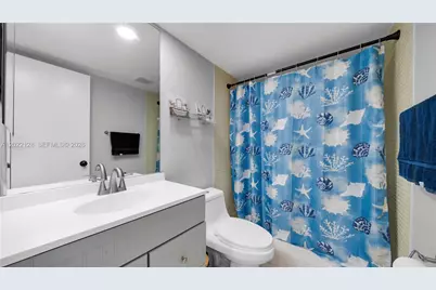 605 Oaks Dr #502, Pompano Beach, FL 33069 - Photo 13